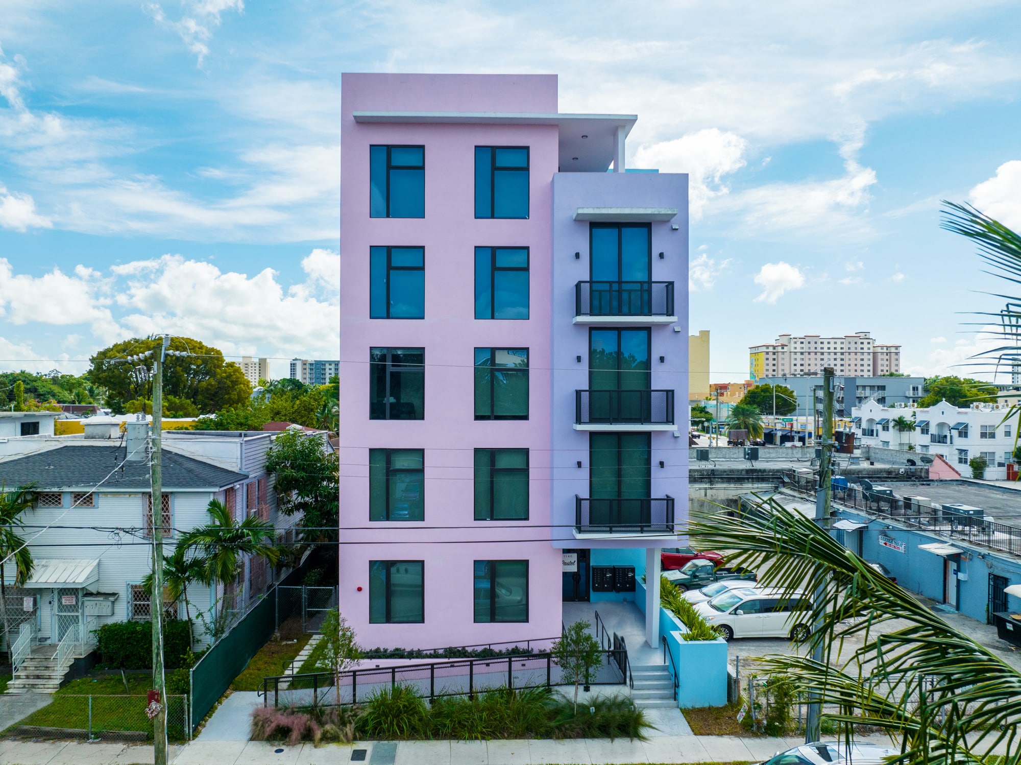 Pastel Apartments Miami FL - Furnished Studios & Coliving Apartments